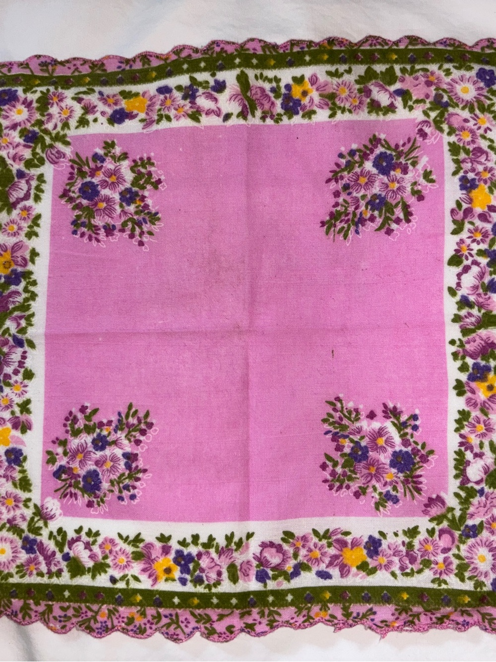 Dainty printed ladies handkerchiefs - Picture 4 of 6